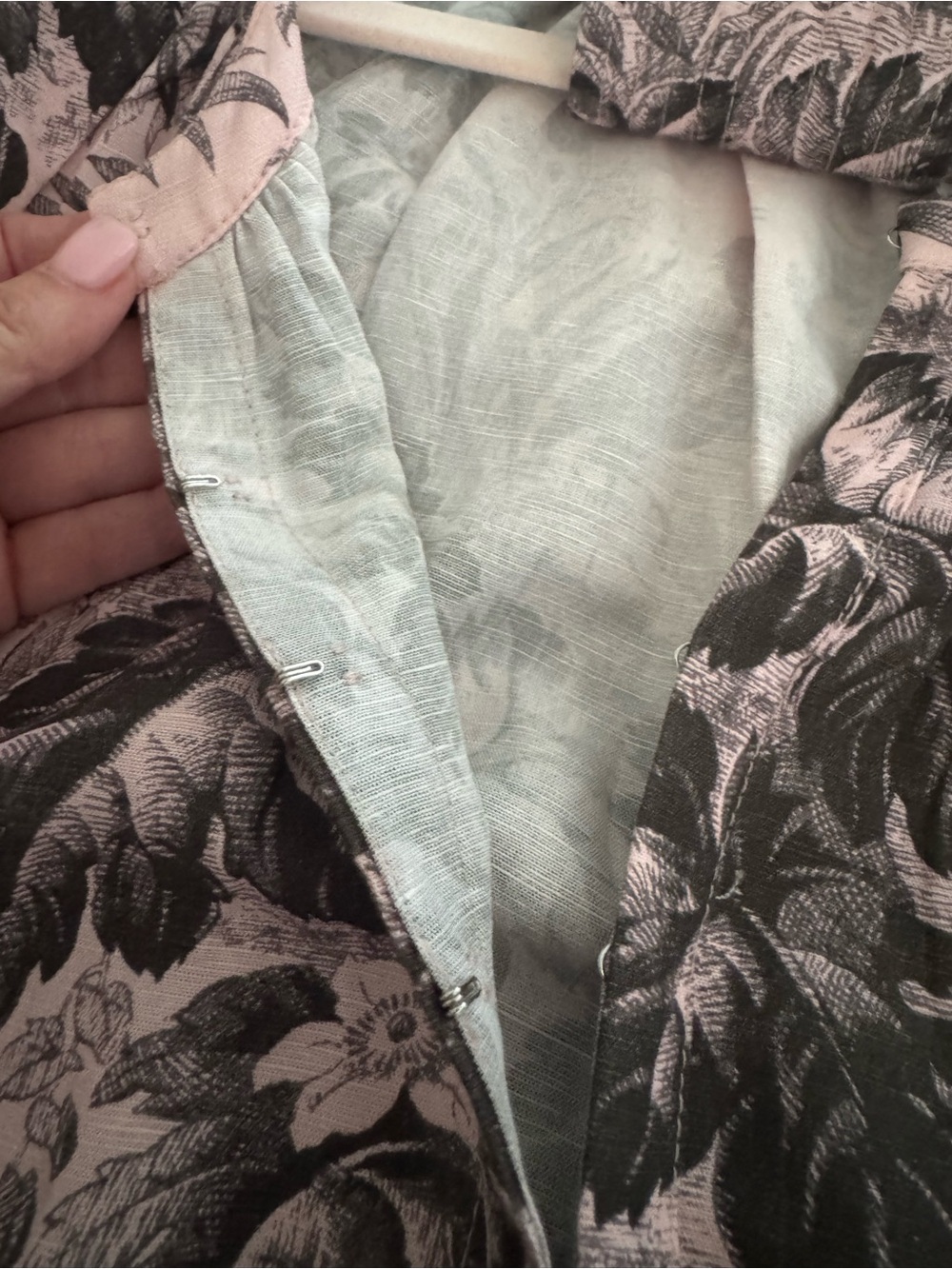 Tuckernuck Lilac Pink Toile Floral Tie-Waist Maxi Dress. Size Small. Gorgeous! - Picture 11 of 11